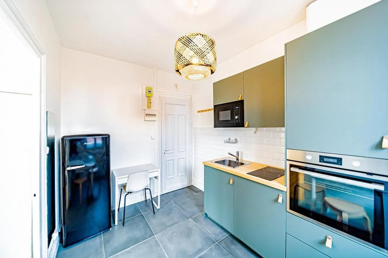 Appartement Le Petit Raspail-Appartement Renove-Gratte-Ciel Villeurbanne